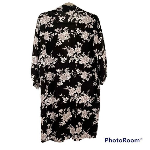 Spiritual Gangster Amanda 3/4 Sleeve Lightweight Kimono - Picture 8 of 9
